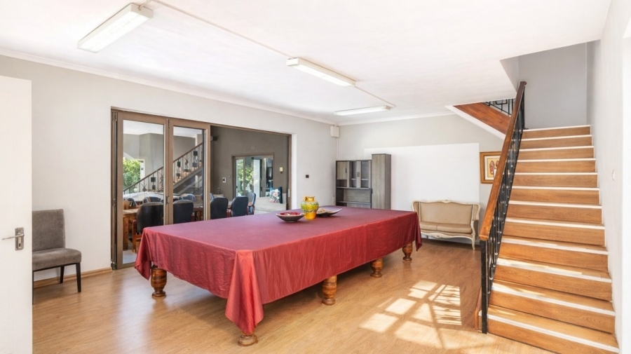To Let 5 Bedroom Property for Rent in Schoemansville North West
